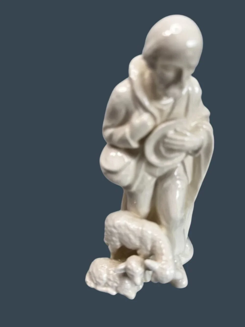 Vintage Goebel White Nativity Standing Shepherd w Sheep W Germany 7.25